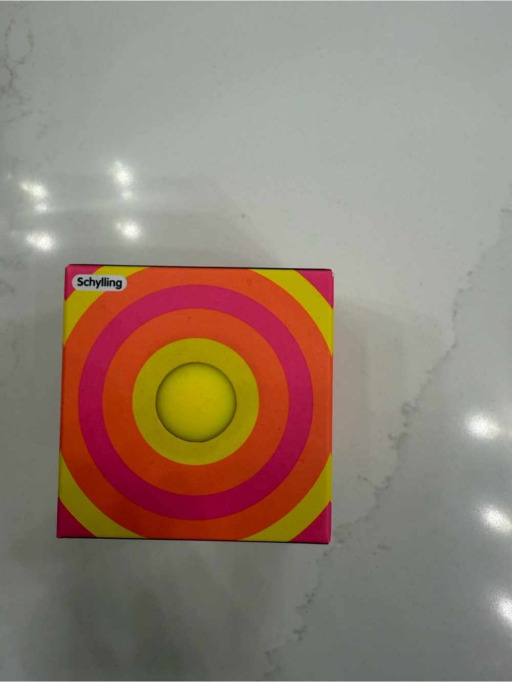 Color Color Change - Yellow - Picture 5 of 6